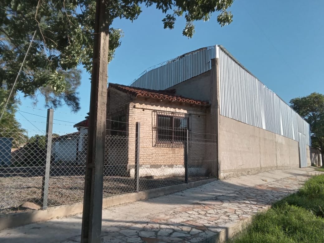 Tinglado a estrenar en alquiler en zona Laguna Grande, Fernando de la Mora