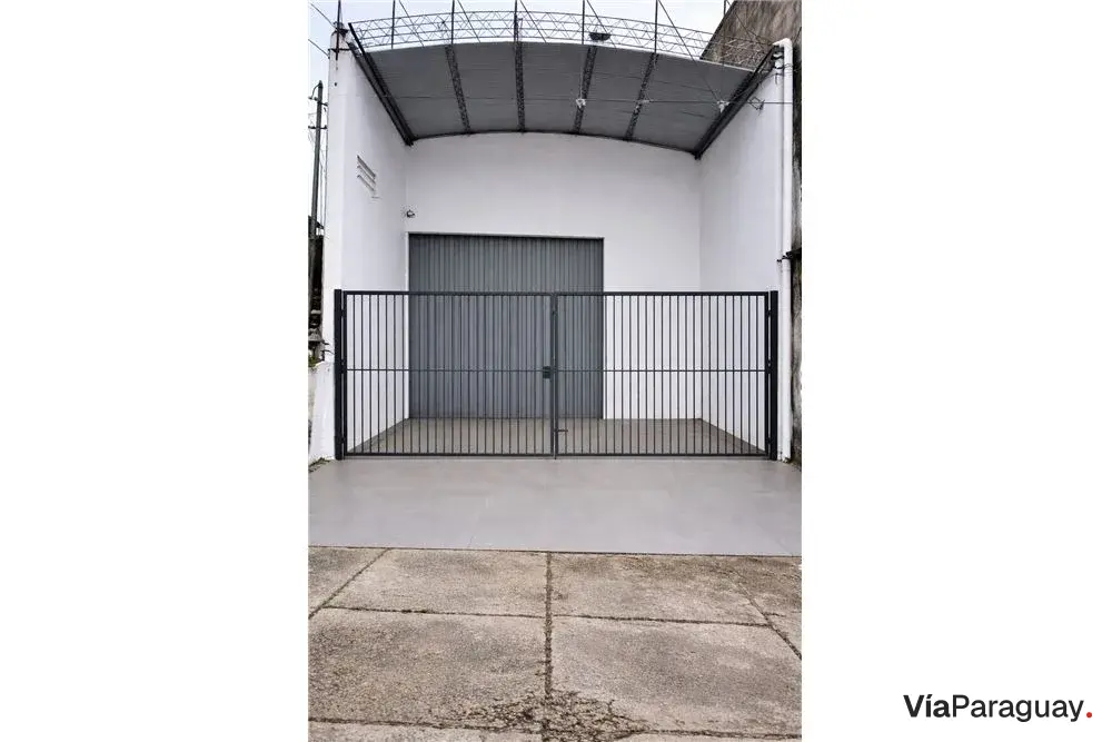 Tinglado comercial de 264 m² en venta sobre Ruta Transchaco