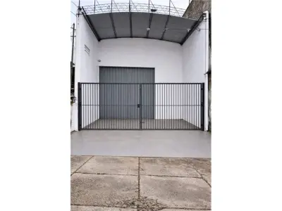 Tinglado comercial de 264 m² en venta sobre Ruta Transchaco