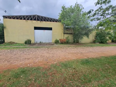 Galpão comercial à venda em Isla Aveiro, Limpio