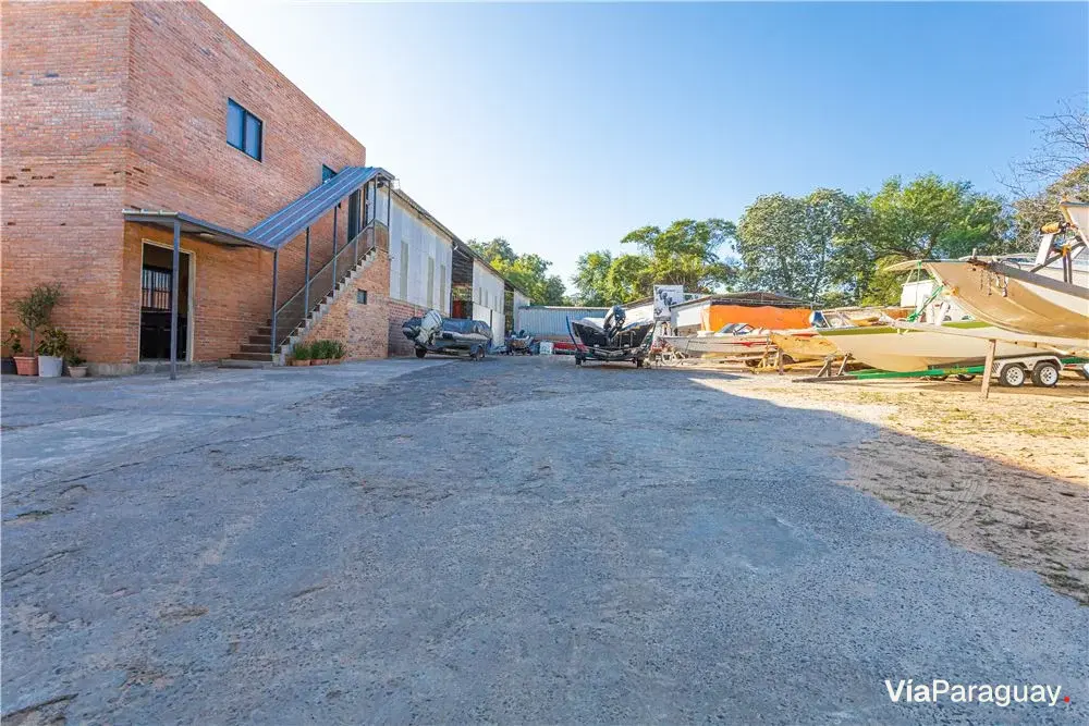 Tinglado comercial en venta en Lambaré, Central