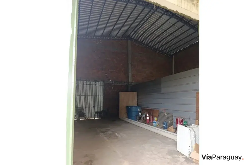 Galpão comercial à venda em Ypané, Central