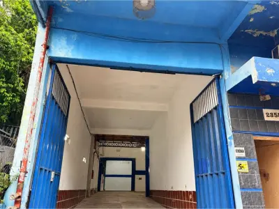 Warehouse for rent in Hipódromo, Asunción