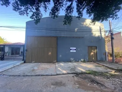 Galpão à venda em San Roque González, Lambaré — 360 m²