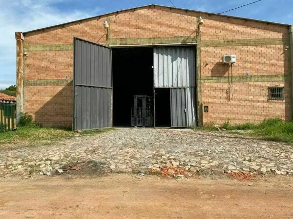 Galpão e Depósito à Venda em Mariano Roque Alonso