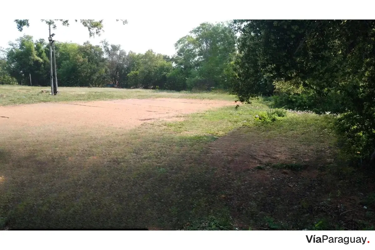 Três terrenos à venda em Las Mercedes, Areguá
