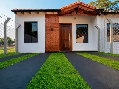 Casa a estrenar en venta en Ypané, Paso de Oro Tradicional
