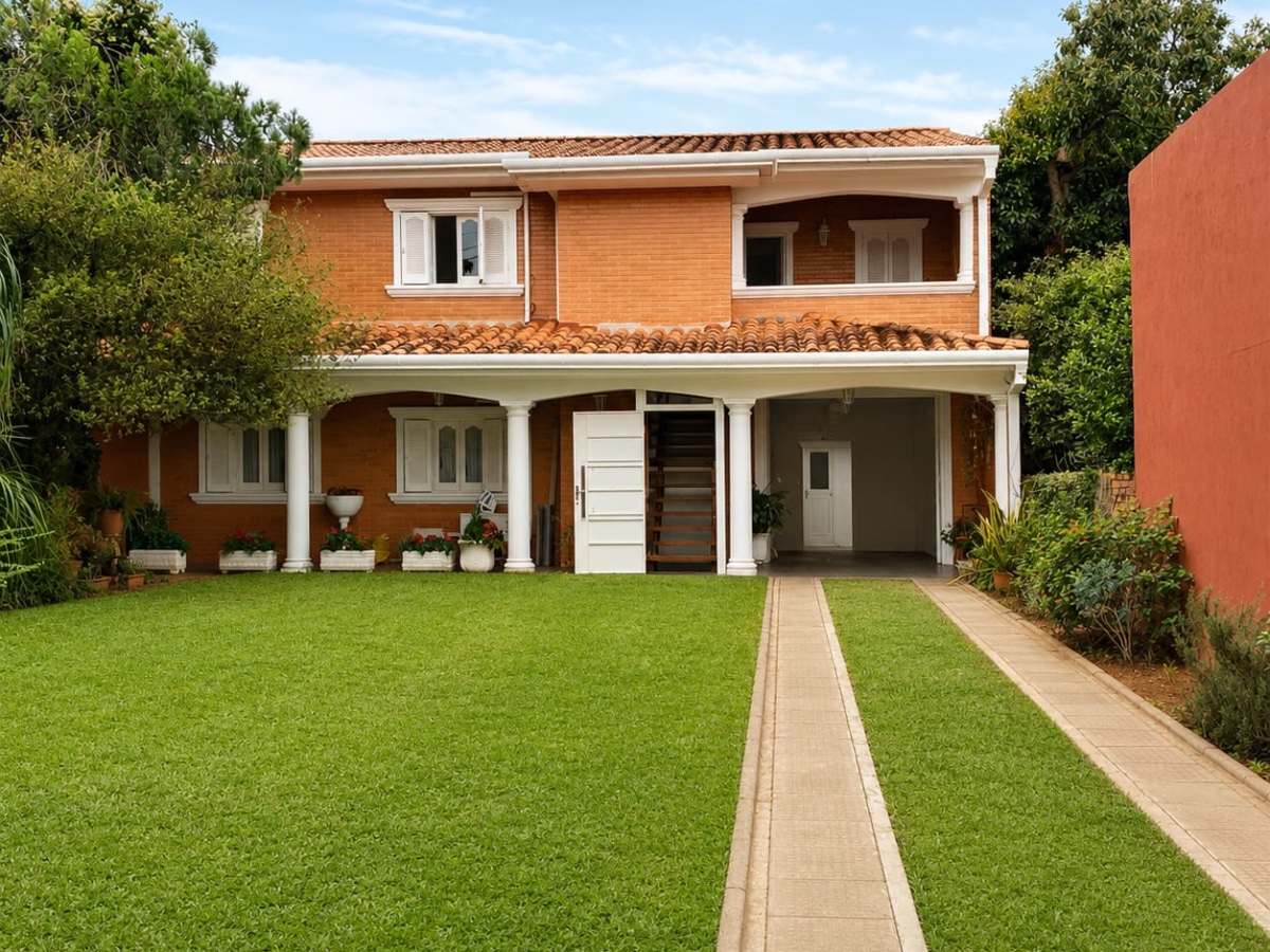 Casa clássica de 3 quartos na M. Bertoni, Luis Alberto de Herrera