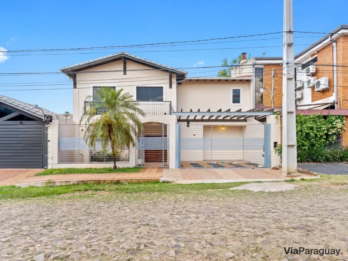 House for sale in Cuarto Barrio, Luque