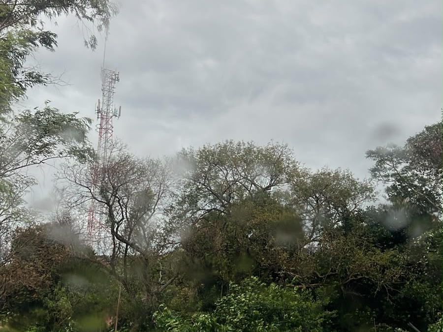 Venta de Terreno Esquinero en Barrio Caaguazú, Ñemby