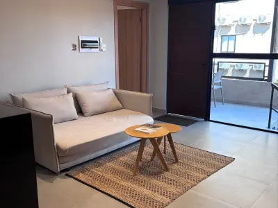 Apartamento Mobiliado de 2 Quartos para Alugar no Hipódromo 2