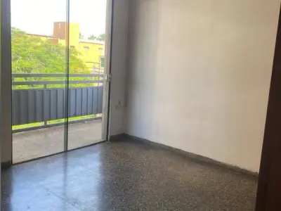 Apartamento de 2 quartos para alugar no Bairro Catedral, Encarnación 3