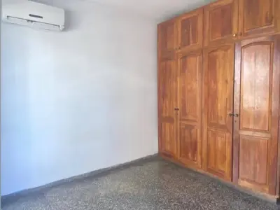 Apartamento de 2 quartos para alugar no Bairro Catedral, Encarnación 4