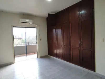 Alquiler de Departamento de 2 Dormitorios en el Centro de Ciudad del Este 3