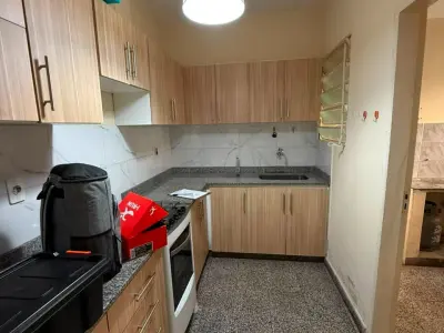 Aluguel de Apartamento de 2 Quartos em Santísima Trinidad 2