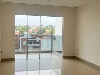 Aluguel de apartamento de 2 quartos na Av. Molas López 2