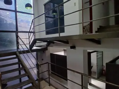 Alquiler de salón comercial en esquina en La Encarnación 2