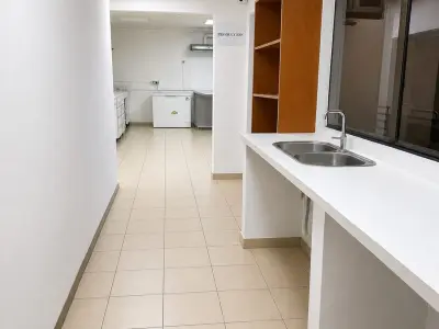 Aluguel de salão comercial próximo ao Shopping del Sol 4