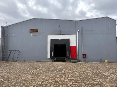 Galpao para alugar em Mariano Roque Alonso 4