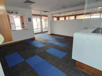 Alquiler oficina 406 m² Edificio Urano Avenida España 4