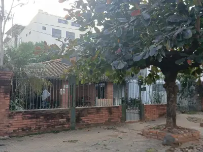 Casa de 3 quartos para alugar no bairro Luis Alberto de Herrera, Assunção 3
