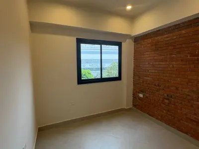 Apartamento novo de 2 quartos em Fernando de la Mora 2