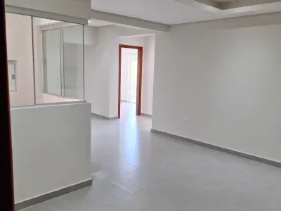 Apartamento de 3 quartos na área Laguna Grande, San Lorenzo 3