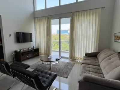 Apartamento duplex de 3 quartos no Edifício Tierra Alta, Villa Morra 2
