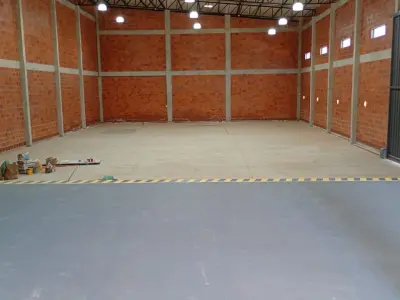 610 m² Warehouse for Rent in Mariano Roque Alonso 3