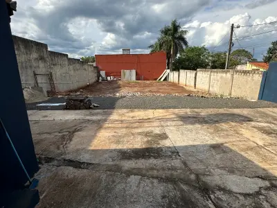 Depósito para alugar em 4 a 5 Acaray, Ciudad del Este 4