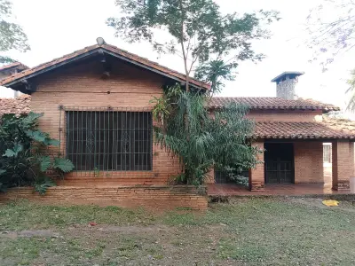 Three-bedroom house for rent in Villa Morra, Asunción 4