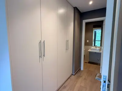 Apartamento para Alugar em Villa Morra, Esquina Bulnes 4