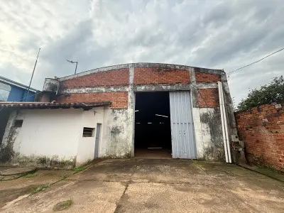 Galpão industrial para alugar no bairro San José, Ciudad del Este 2