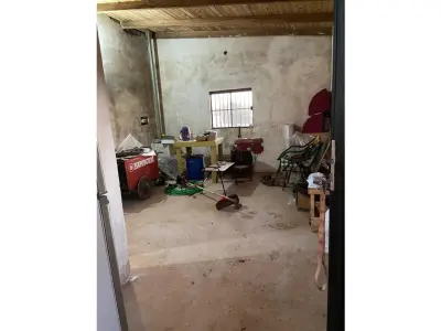Amplio depósito comercial en alquiler en Itauguá 4