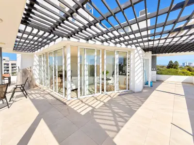 Penthouse 2 dorm con terraza en alquiler — Area Herrera, Asunción 4