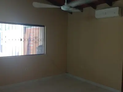 Casa de 2 quartos para alugar, zona Cacique - Lambare 2