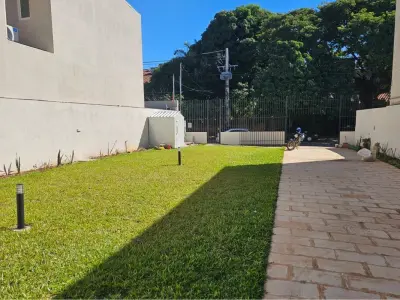 Casa nova para alugar no Barrio Madame Lynch, Assunção 4