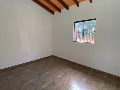 Casa Nova em Cañada Garay, Luque 2