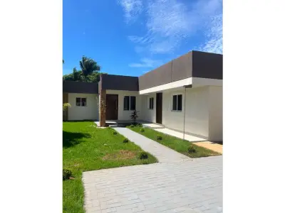 Casa nova à venda na Área 6, Hernandarias 3