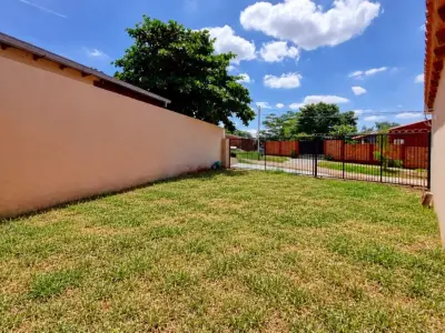 Casa a estrenar en venta en Centro, Villa Elisa 2