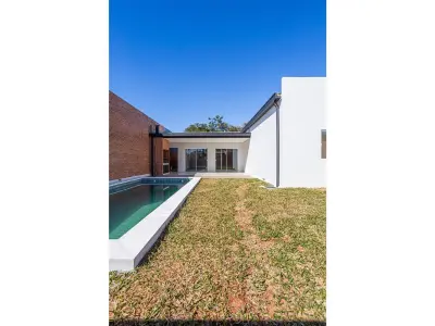 Casa a estrenar en venta en Finca 26, Luque 4