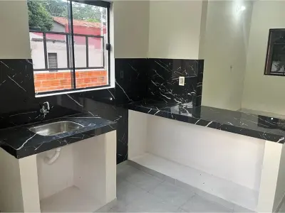 Casa a estrenar en venta en Ñemby 4