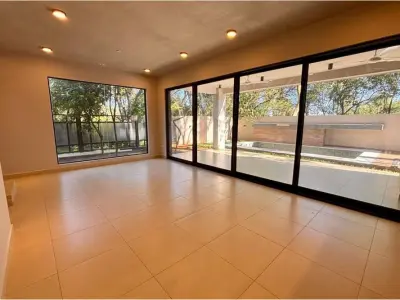 Casa a estrenar en venta en San Bernardino con piscina 4