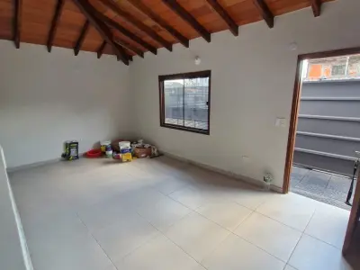 Casa a estrenar en venta en Villa Elisa, acceso sur 3