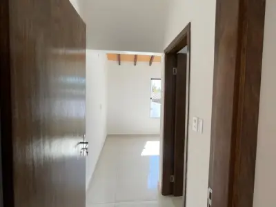 Casa nova à venda em Villa Elisa, zona Fábrica Mazzei 4