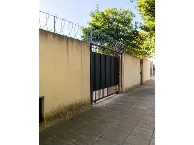 Casa à venda para reformar em Fernando de la Mora 3