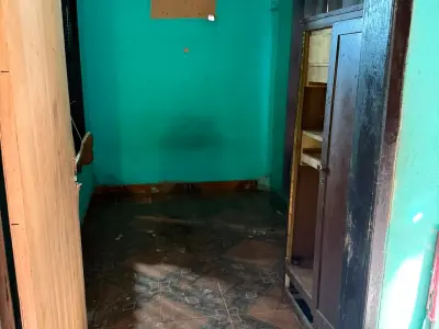 Casa a refaccionar en venta en Ita Kaaguy, Fernando de la Mora 2
