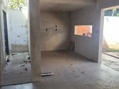 Casa a remodelar en venta en Barrio Gral. Díaz, Asunción 2