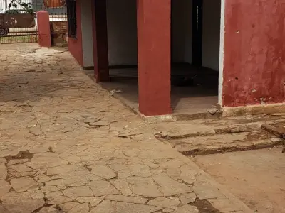 Casa a remodelar en venta en Barrio San Pablo, Asunción 2