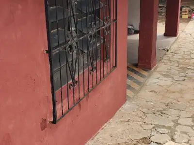 Casa a remodelar en venta en Barrio San Pablo, Asunción 3